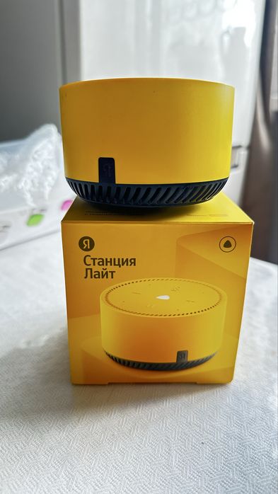 Продам Яндекс станция Лайт