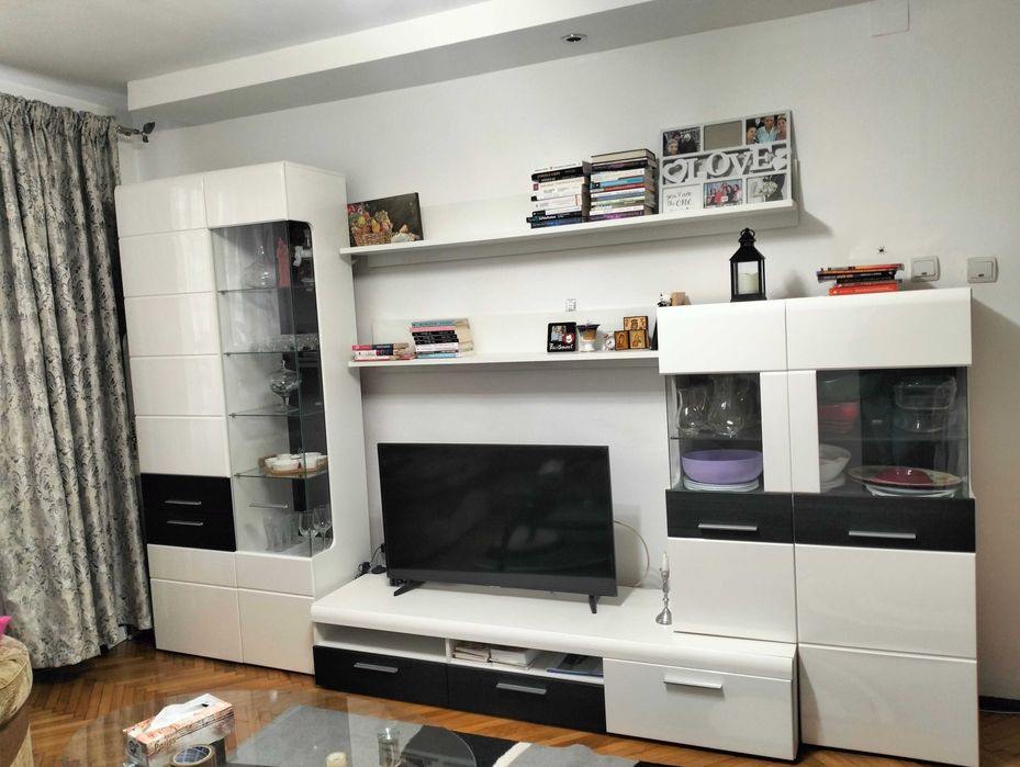 Apartament de vânzare Zona Lama cu loc parcare