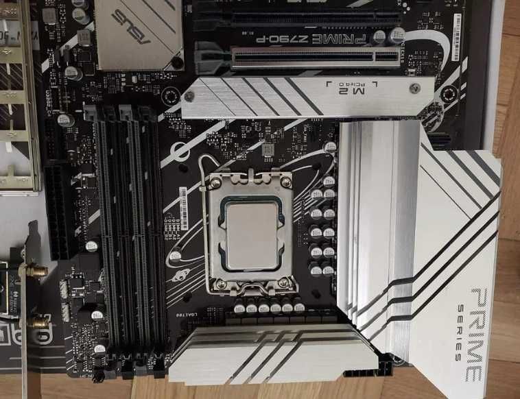 Asus Prime Z790-P + Wi-Fi PCIe Card