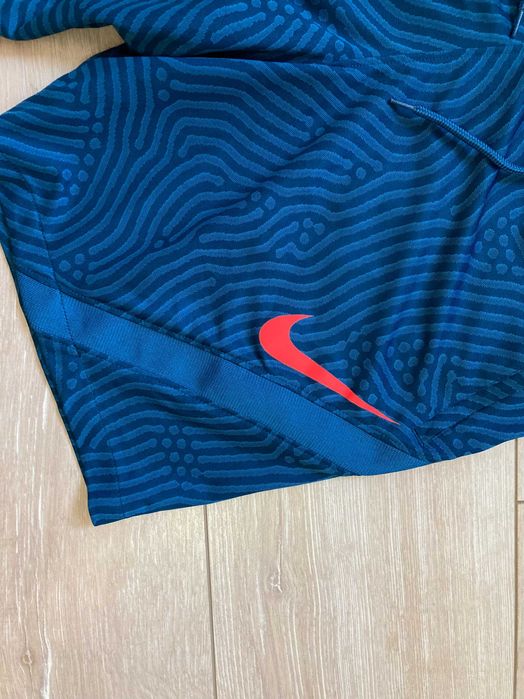 Найк Nike Stryke  Dri Fit къси панталони къс панталон шорти размер М