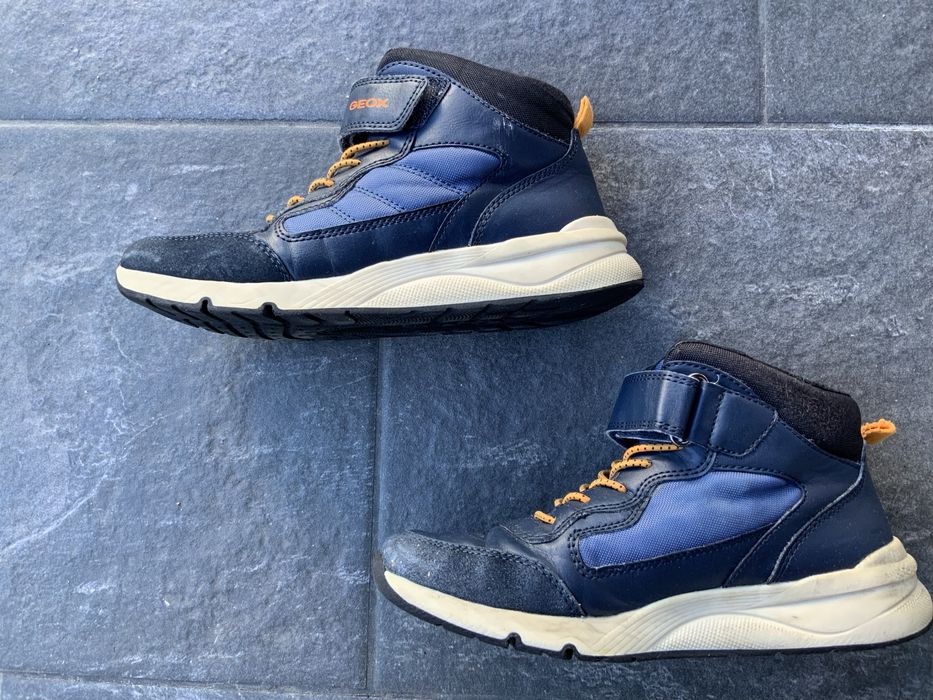 Детски кожени кецове GEOX и маратонки/сникърси HRISTO STOICHKOV