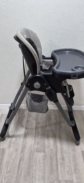 Столик для кормления