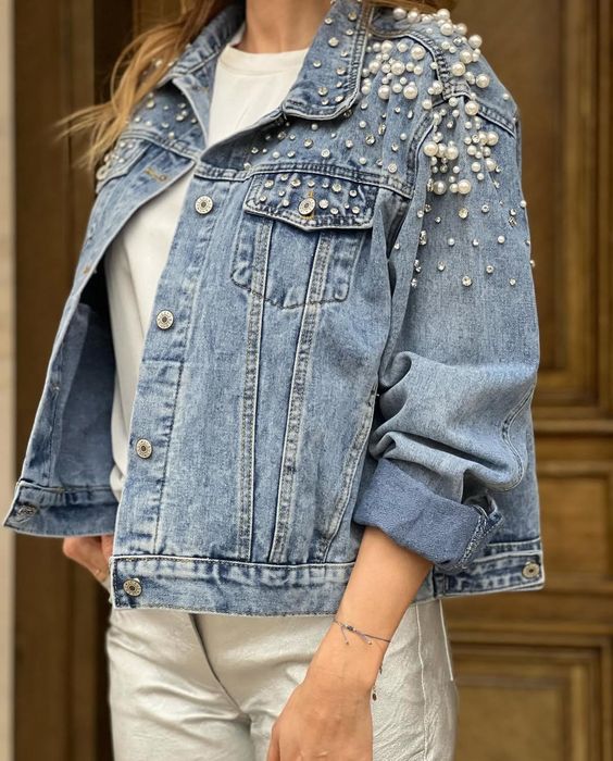 Дънково яке с перли и камъни Tensione In