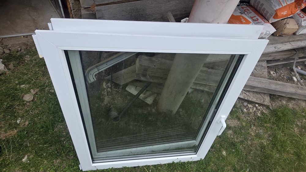 Geam termopan cu 2 cercevele separate