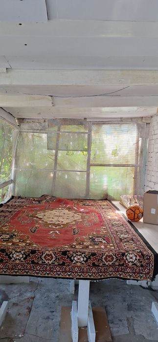 Продам ковёр в хорошем состоянии