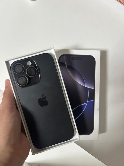 Iphone 16,Macbook air 2020