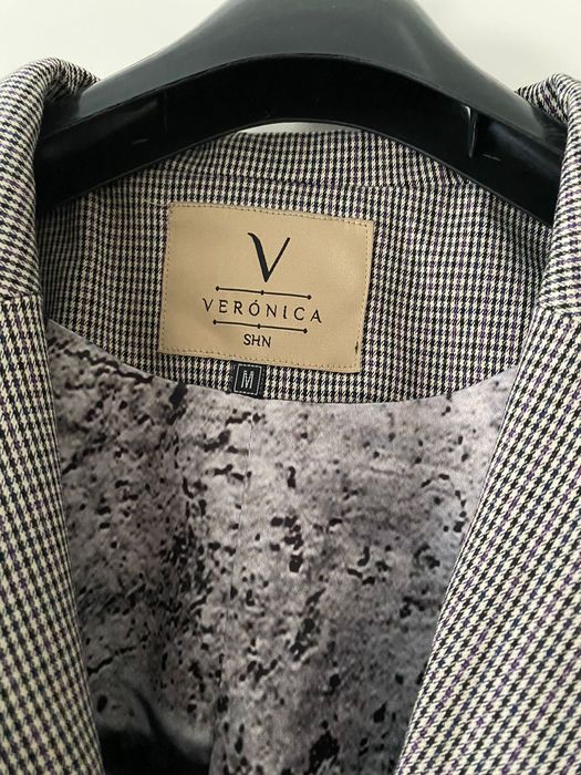 Женскии кастюм вечерный