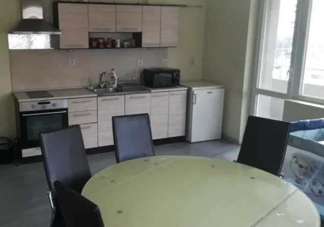 Дава се под наем Тристаен апартамент в Пловдив, Тракия - 90 кв.м за 341.7 € - Снимка #2