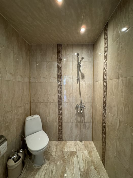 Продава се Къща в Казанлък - 380 кв.м за 343 €/кв.м - Снимка #10