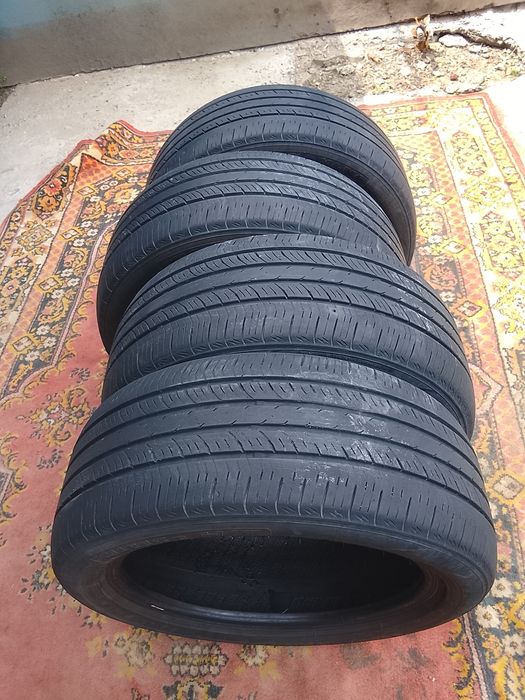 Шины 215/50 R17  летний сезон б/у