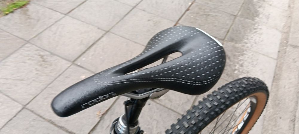 Продавам немски алуминиев велосипед Radon 26 цола,47 см