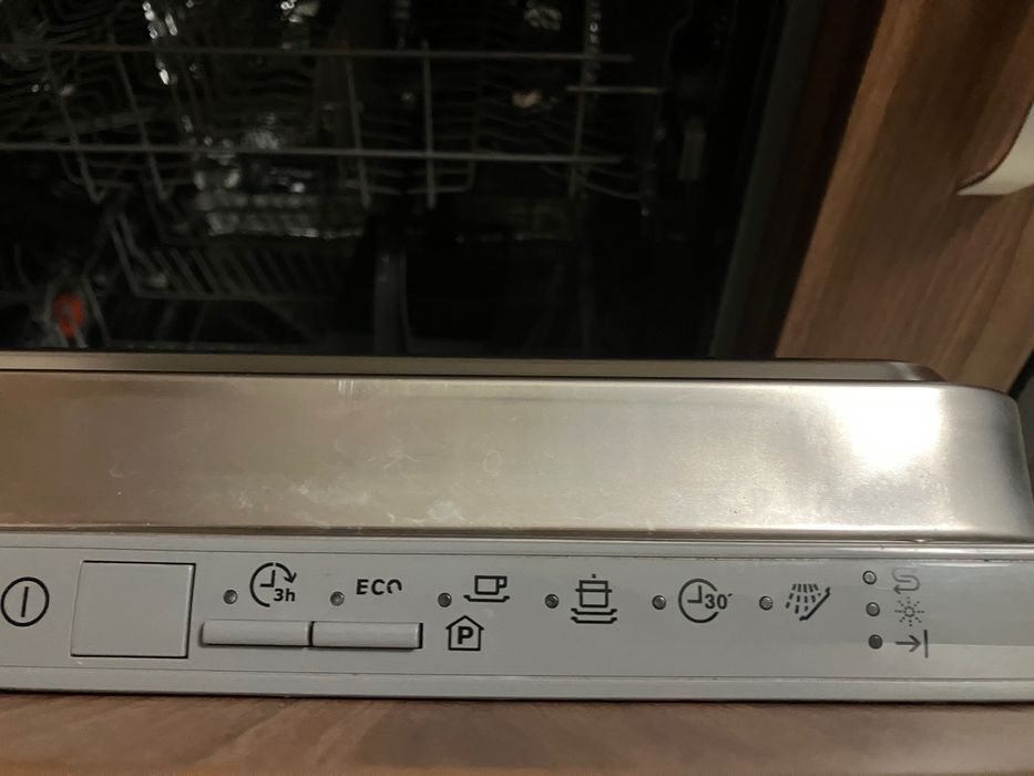 Съдомиялна 12 комплекта Electrolux за вграждане