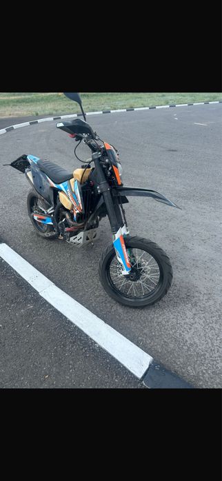 Продам zuumav k8