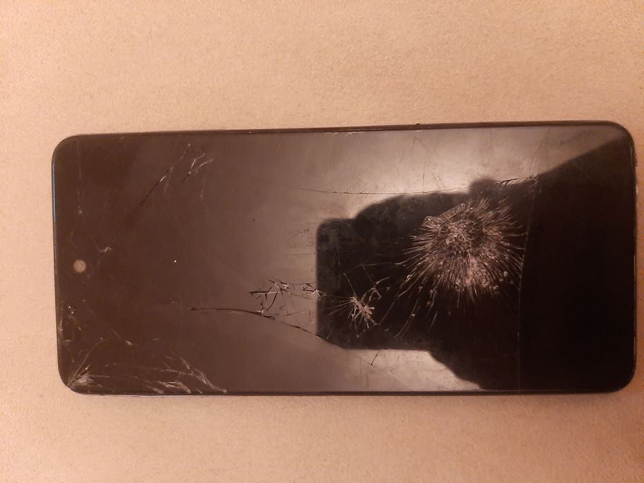 HMD Pulse display spart