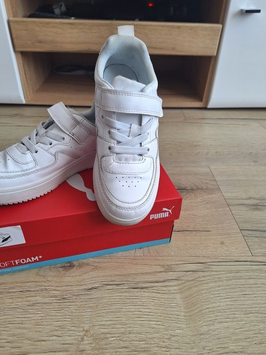 Детски гуменки и бели кецове НМ