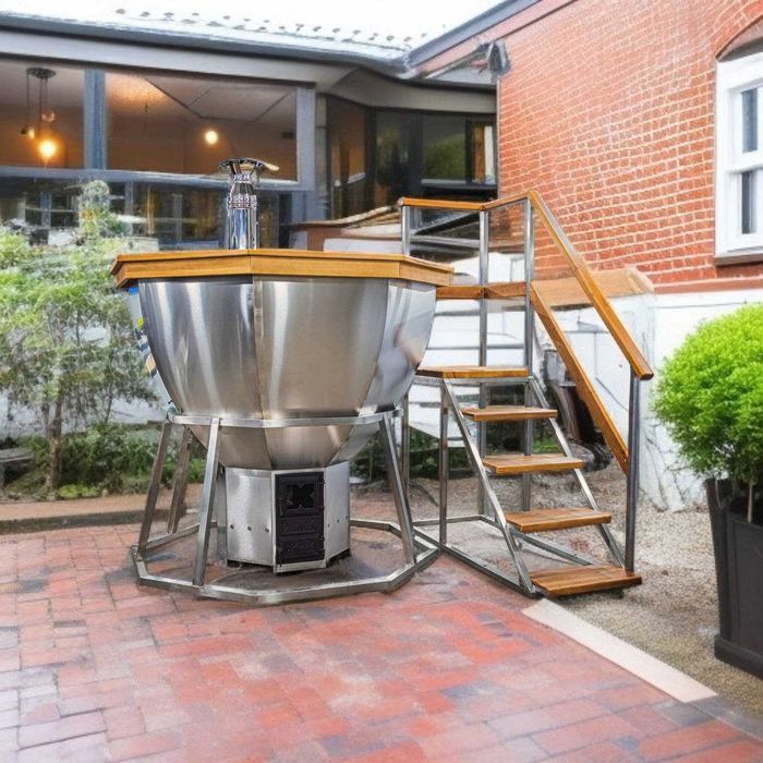 Ciubar ecologic din inox și lemn