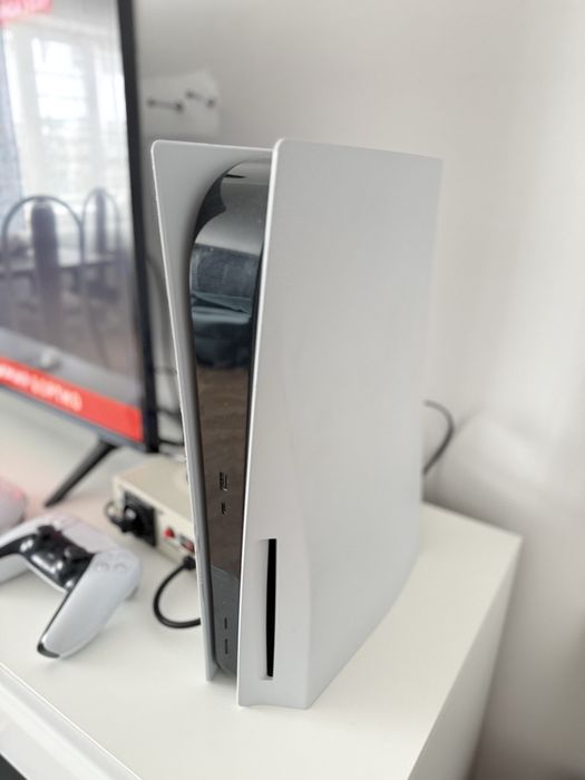 Продам Playstation 5