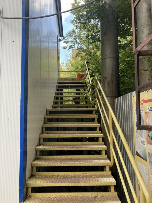 Помещение в аренду в центре правого берега под склад или цех