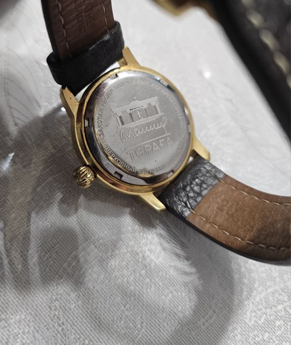 Продам часы верховный суд