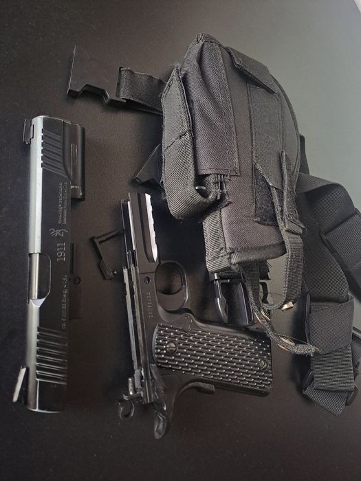 Pistol Airsoft Colt 1911, manșon metalic, toc tactic inclus