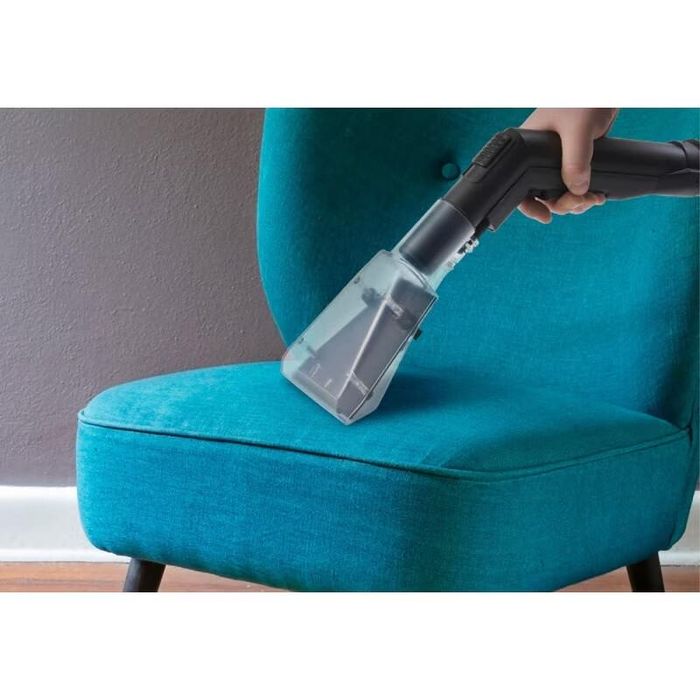 Curățare canapele și scaune la domiciliu