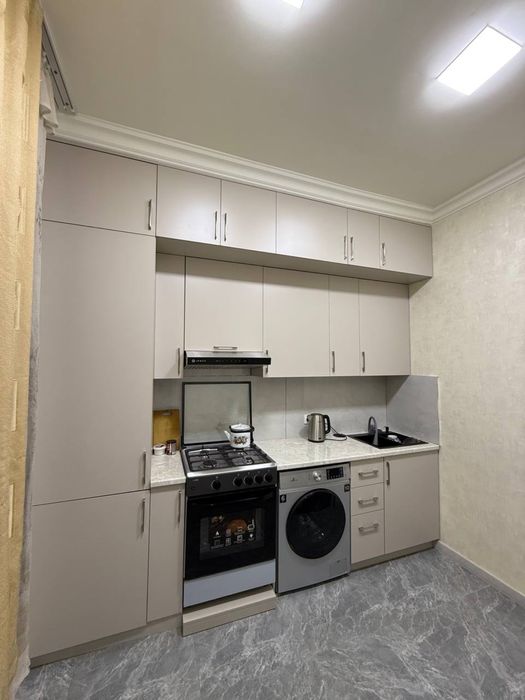 Продается 3-х комнатные квартиры дом