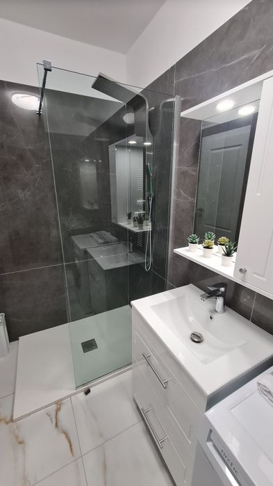 Garsoniera de inchiriat - 47 mp cu loc de parcare