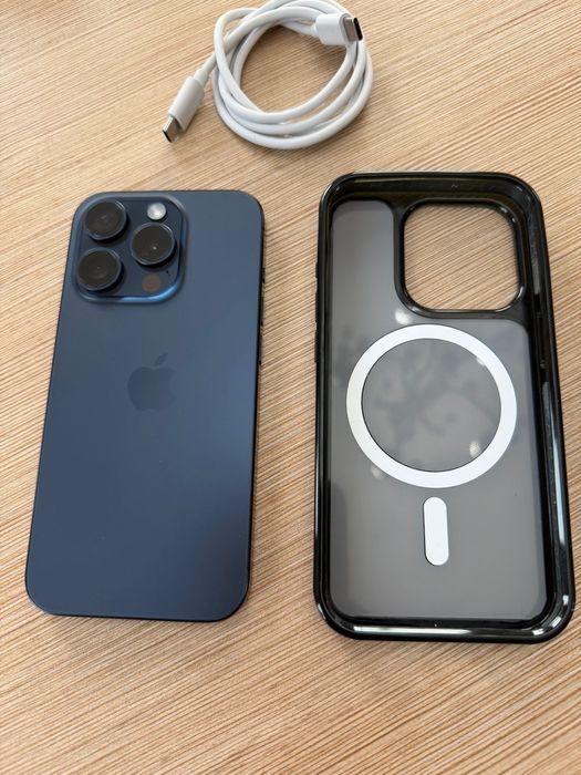 Iphone 15 Pro Blue Titanium 10/10