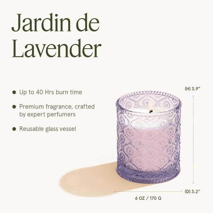 Lumanare premium parfumata in recipient elegant LA JOLIE MUSE, arome de Lavandă si Liliac