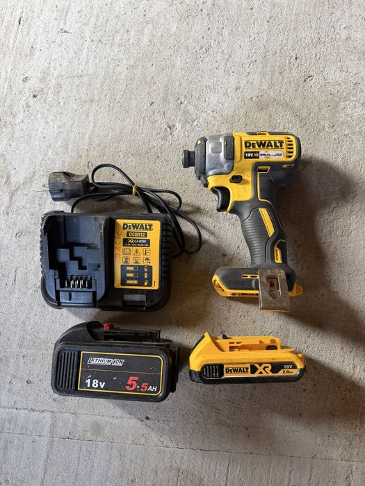 Dewalt DCF887 impact