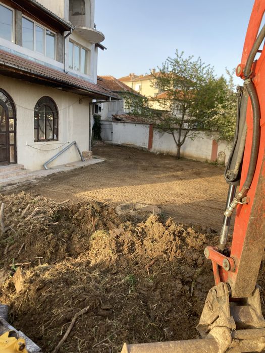 Услуги с багер ,бобкат и самосвал