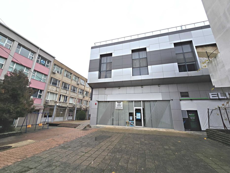 Дава се под наем Офис в Асеновград - 80 кв.м за 1055 € - Снимка #5