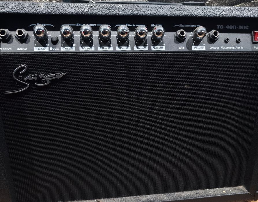 Гитарный комбоуселитель