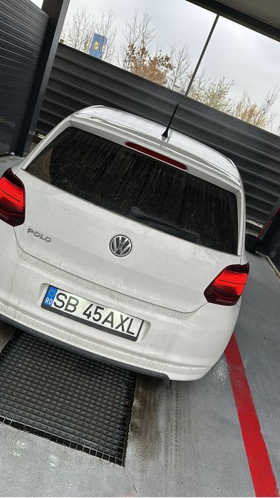 VOLKSWAGEN Polo 2011 — imagine 5