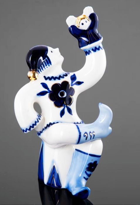 Продам  статуэтки