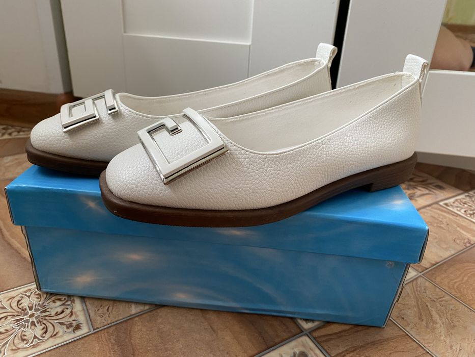 Кожанные балетки 35 размер