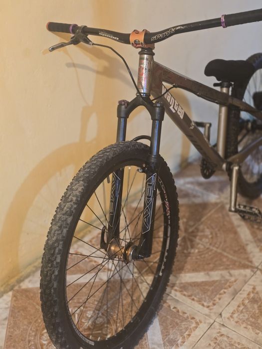 Dirt Jumper Scott YZ 0.2