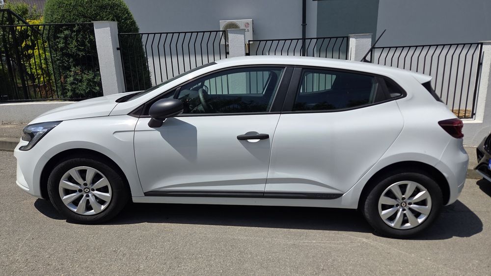 Renault Clio aproape nou
