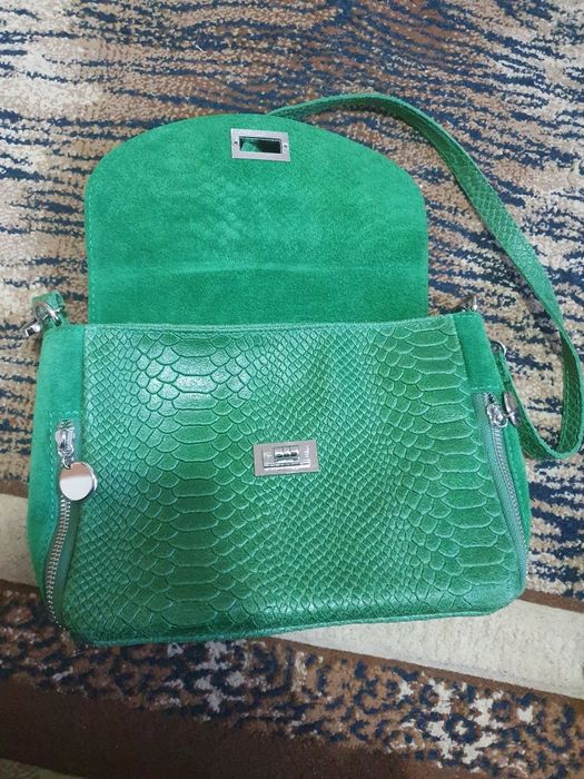 Geanta din piele naturala