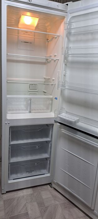 Холодильник индезит ноуфрост