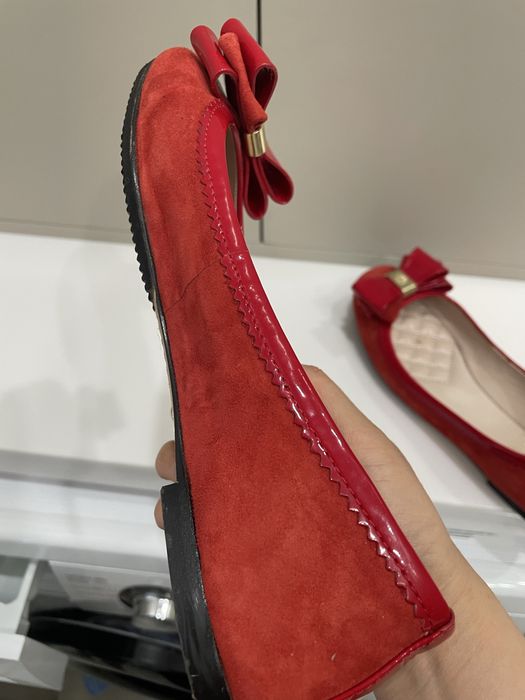 Продам балетки кожаные