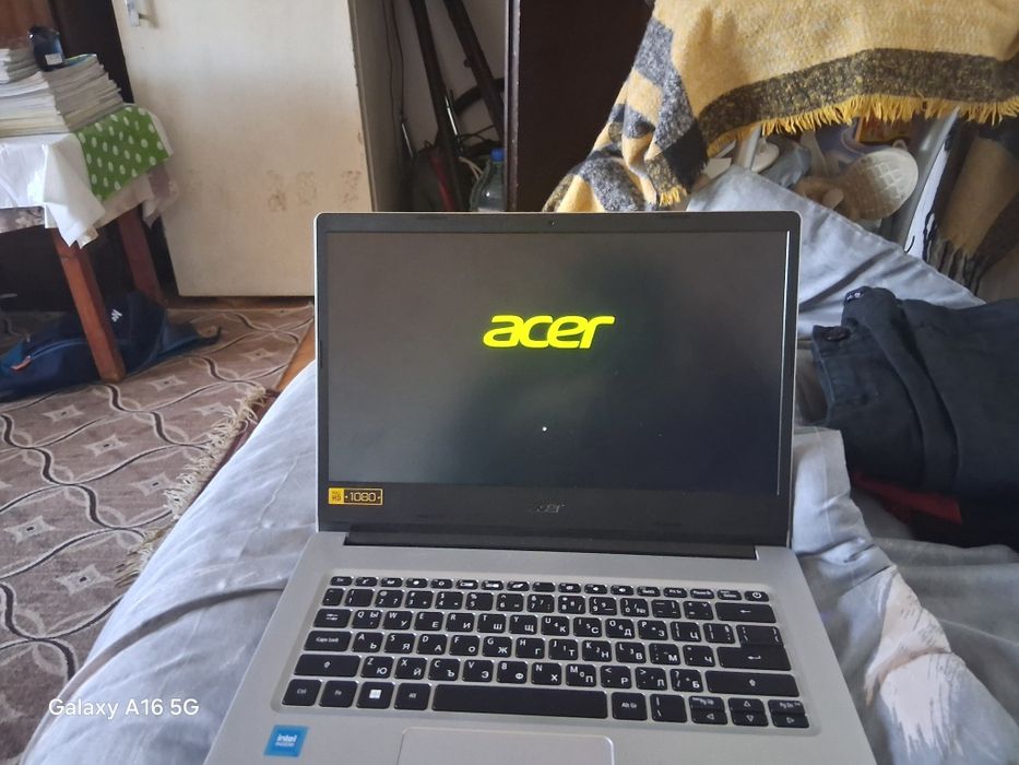 Продавам лаптоп Acer