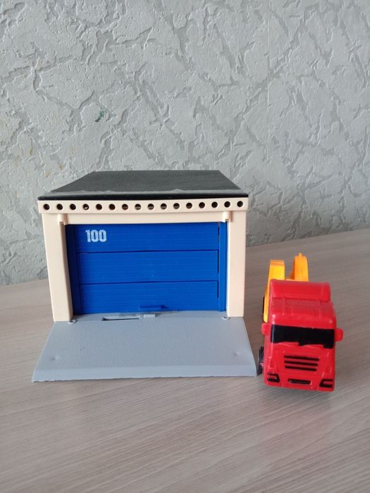 Детские  игрушки