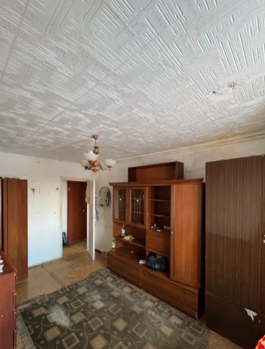 Продам 2-ух комнатную.