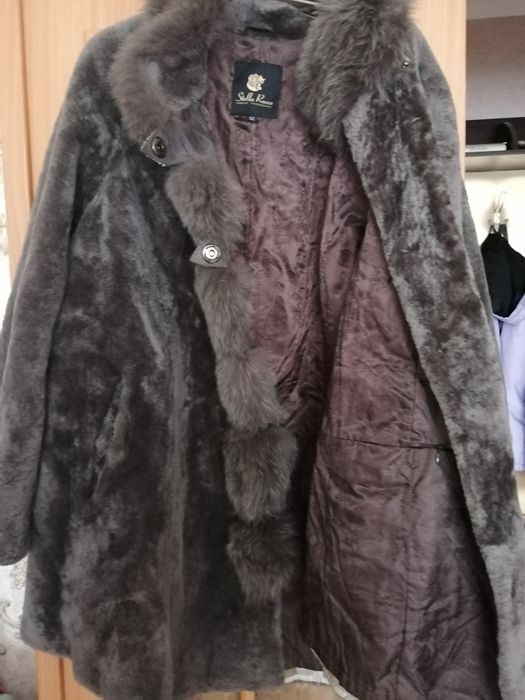 Продам шубу женскую