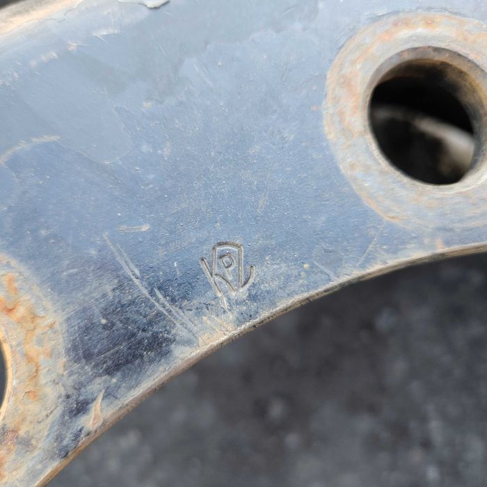 6 стоманени джанти 6.75x22.5 с 10 отвора Mercedes/MAN Germany KPZ