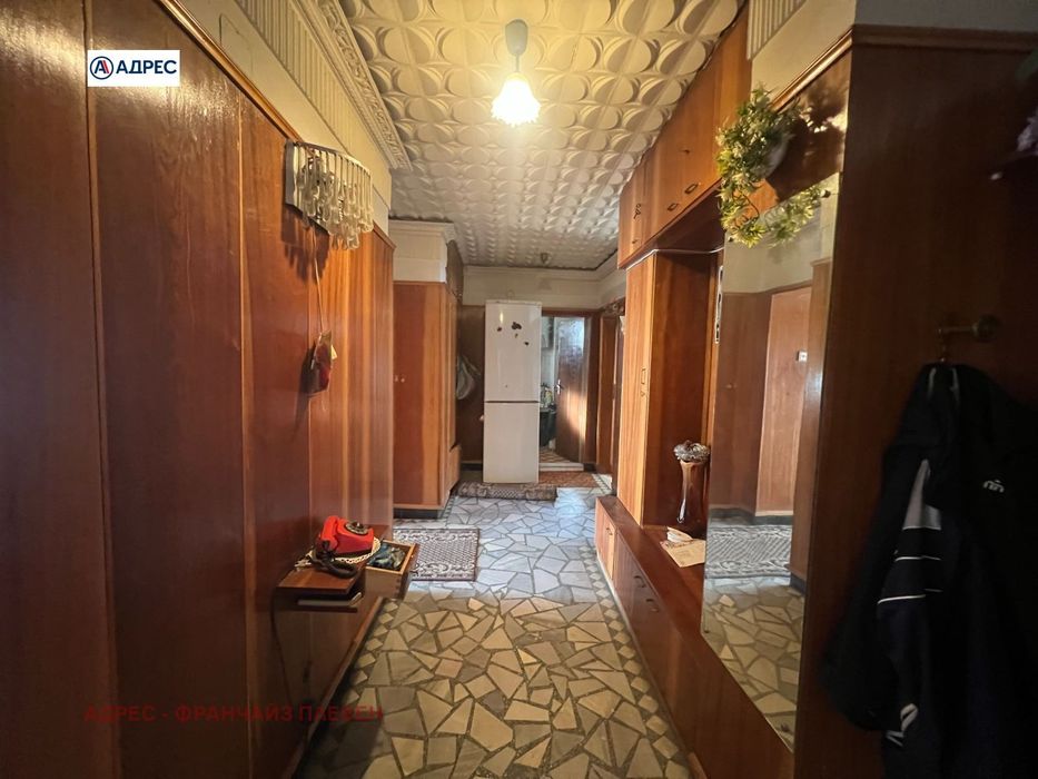 Продава се Многостаен апартамент в Плевен, Идеален център - 103 кв.м за 1534 €/кв.м - Снимка #5
