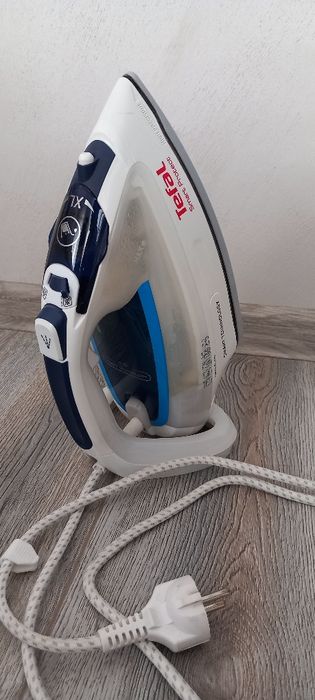 Парна ютия Tefal