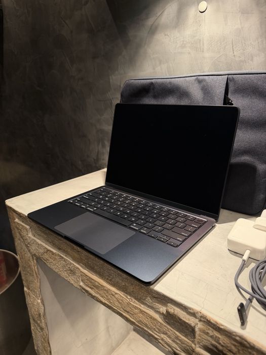 КАТО ЧИСТО НОВ Macbook Air M2, 96% батерия