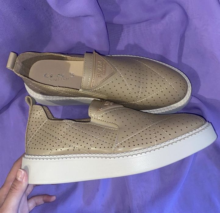 Новые женские лоферы